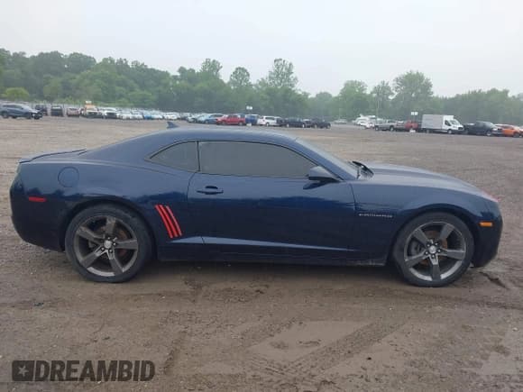 ✅ 2012 Chevrolet Camaro 2LT • VIN: 2G1FC1E39C9138018 • Lot: 42468827. Listed on IAAI with 104,090 mi. Free auction sales archive from the USA and detailed vehicle history report at DreamBid. Image 13.