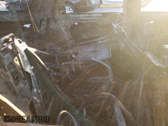 ✅ 2020 Hyundai Palisade Limited • VIN: KM8R54HE6LU137100 • Лот: 76845194. Опубликован ранее на Copart с пробегом Не указан. Бесплатный доступ к архиву аукционных продаж из США и подробный отчёт об истории автомобиля на DreamBid. Изображение 11.