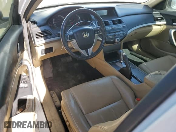 ✅ 2012 Honda Accord EX-L • VIN: 1HGCS1B88CA013854 • Lot: 56992345. Wystawiony na Copart z przebiegiem 126 159 mil. Bezpłatny archiwum sprzedaży aukcyjnych z USA i szczegółowy raport historii pojazdu na DreamBid. Zdjęcie 8.