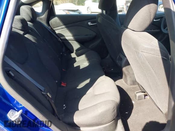 ✅ 2013 Dodge Dart SXT • VIN: 1C3CDFBA4DD290028 • Lot: 43008146. Wystawiony na IAAI z przebiegiem 77 360 mil. Bezpłatny archiwum sprzedaży aukcyjnych z USA i szczegółowy raport historii pojazdu na DreamBid. Zdjęcie 8.