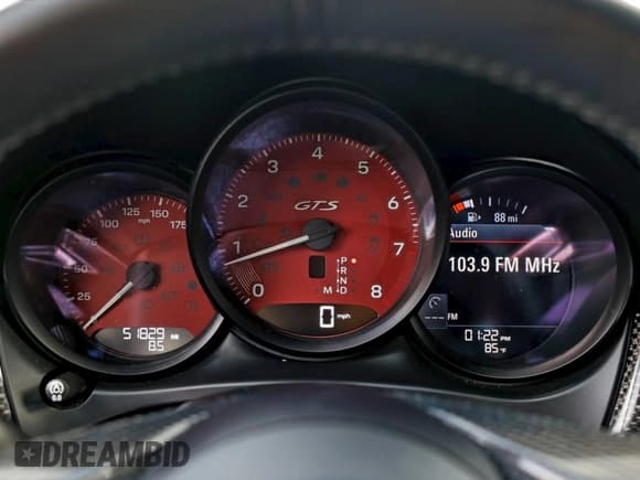 ✅ 2023 Porsche Macan GTS • VIN: WP1AF2A51PLB55463 • Lot: 97213895. Wystawiony na Copart z przebiegiem 51 824 mil. Bezpłatny archiwum sprzedaży aukcyjnych z USA i szczegółowy raport historii pojazdu na DreamBid. Zdjęcie 8.