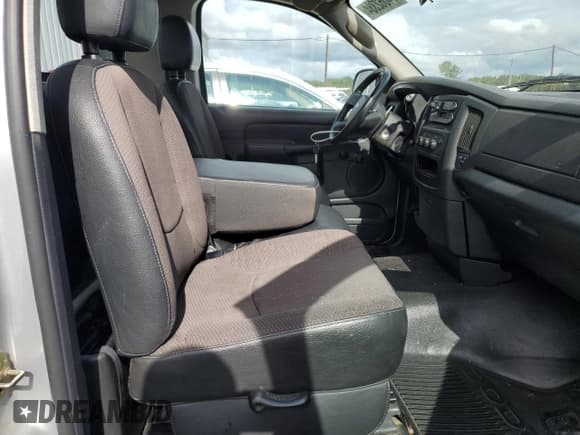 ✅ 2005 Dodge 1500 ST • VIN: 1D7HA16K95J612686 • Лот: 74062334. Опубликован ранее на Copart с пробегом 161 191 миль. Бесплатный доступ к архиву аукционных продаж из США и подробный отчёт об истории автомобиля на DreamBid. Изображение 10.