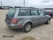 ✅ 2003 Volkswagen Passat GLS • VIN: WVWVD63B93E139335 • Лот: 59580364. Опубликован ранее на Copart с пробегом 198 035 миль. Бесплатный доступ к архиву аукционных продаж из США и подробный отчёт об истории автомобиля на DreamBid. Изображение 3.