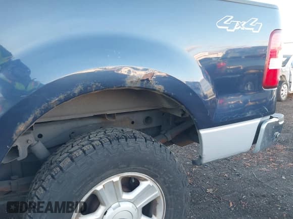 ✅ 2004 Ford F-150 XLT • VIN: 1FTPX14594NA55643 • Лот: 43717079. Опубликован ранее на IAAI с пробегом 226 305 миль. Бесплатный доступ к архиву аукционных продаж из США и подробный отчёт об истории автомобиля на DreamBid. Изображение 13.