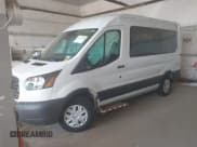 ✅ 2018 Ford Transit XL • VIN: 1FMZK1CM7JKA81747 • Lot: 42143608. Wystawiony na IAAI z przebiegiem 20 981 mil. Bezpłatny archiwum sprzedaży aukcyjnych z USA i szczegółowy raport historii pojazdu na DreamBid. Zdjęcie 18.