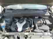 2013 Hyundai Santa Fe Sport z VIN 5XYZU3LAXDG067609, wystawiony jako Copart lot #65290195 z przebiegiem 198 057 mil mil oraz Szkoda całkowita • Salvage title. Historia ofert i sprzedaży dostępna na DreamBid. Obrazek 12.