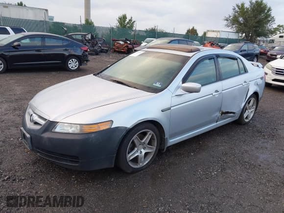 ✅ 2004 Acura TL • VIN: 19UUA66204A063496 • Lot: 43249763. Wystawiony na IAAI z przebiegiem 196 887 mil. Bezpłatny archiwum sprzedaży aukcyjnych z USA i szczegółowy raport historii pojazdu na DreamBid. Zdjęcie 2.