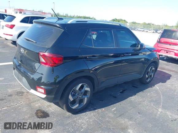 ✅ 2024 Hyundai Venue SEL • VIN: KMHRC8A35RU317408 • Лот: 43070902. Опубликован ранее на IAAI с пробегом 12 054 миль. Бесплатный доступ к архиву аукционных продаж из США и подробный отчёт об истории автомобиля на DreamBid. Изображение 4.