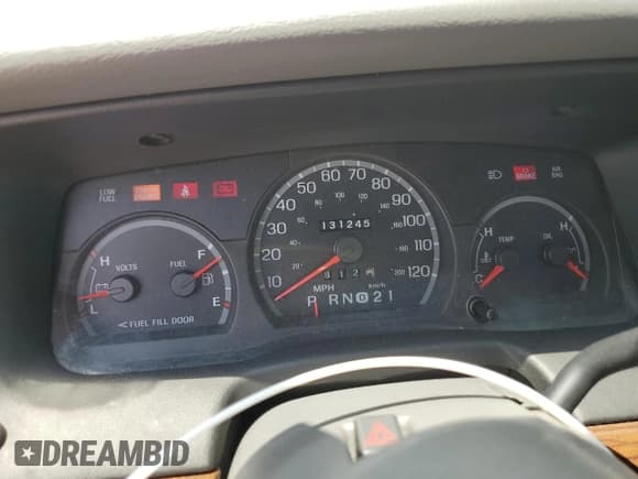 ✅ 2003 Ford Crown Victoria Standard • VIN: 2FAFP73W73X138578 • Lot: 65280395. Wystawiony na Copart z przebiegiem 131 245 mil. Bezpłatny archiwum sprzedaży aukcyjnych z USA i szczegółowy raport historii pojazdu na DreamBid. Zdjęcie 9.