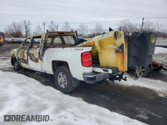✅ 2017 Chevrolet Silverado 2500HD Work Truck • VIN: 1GC1KUEY4HF195632 • Lot: 44781235. Wystawiony na Copart z przebiegiem Nie podano. Bezpłatny archiwum sprzedaży aukcyjnych z USA i szczegółowy raport historii pojazdu na DreamBid. Zdjęcie 2.