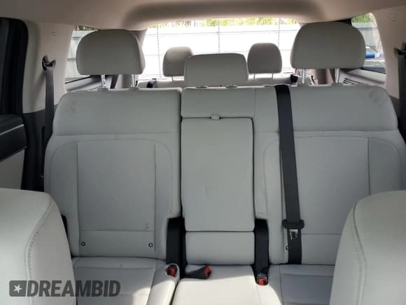 ✅ 2024 Hyundai Santa Fe SE • VIN: 5NMP14GL0RH007627 • Lot: 62236105. Wystawiony na Copart z przebiegiem 25 584 mil. Bezpłatny archiwum sprzedaży aukcyjnych z USA i szczegółowy raport historii pojazdu na DreamBid. Zdjęcie 10.