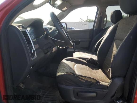 ✅ 2010 Dodge 1500 SLT • VIN: 1D7RV1GP1AS102095 • Lot: 61685285. Wystawiony na Copart z przebiegiem 118 517 mil. Bezpłatny archiwum sprzedaży aukcyjnych z USA i szczegółowy raport historii pojazdu na DreamBid. Zdjęcie 7.