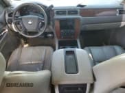 ✅ 2007 Chevrolet Silverado 2500HD LTZ • VIN: 1GCHK23697F567551 • Lot: 91667565. Wystawiony na Copart z przebiegiem 145 983 mil. Bezpłatny archiwum sprzedaży aukcyjnych z USA i szczegółowy raport historii pojazdu na DreamBid. Zdjęcie 8.