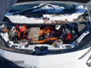 ✅ 2022 Chevrolet Bolt EV 2LT • VIN: 1G1FX6S01N4100400 • Lot: 41296423. Wystawiony na IAAI z przebiegiem 21 465 mil. Bezpłatny archiwum sprzedaży aukcyjnych z USA i szczegółowy raport historii pojazdu na DreamBid. Zdjęcie 10.