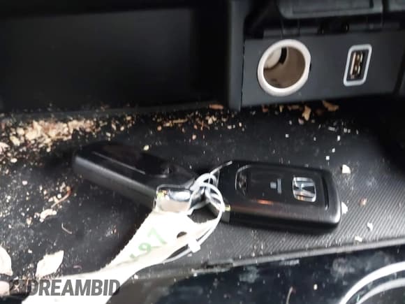 ✅ 2022 Honda Pilot Touring 8-Passenger • VIN: 5FNYF6H93NB001336 • Lot: 43370691. Listed on IAAI with 39,984 mi. Free auction sales archive from the USA and detailed vehicle history report at DreamBid. Image 11.