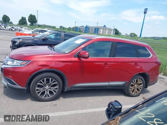 2017 Mitsubishi Outlander SE z VIN JA4AZ3A32HZ065812, wystawiony jako IAAI lot #42846257 z przebiegiem 153 495 mil mil oraz . Historia ofert i sprzedaży dostępna na DreamBid. Obrazek 15.