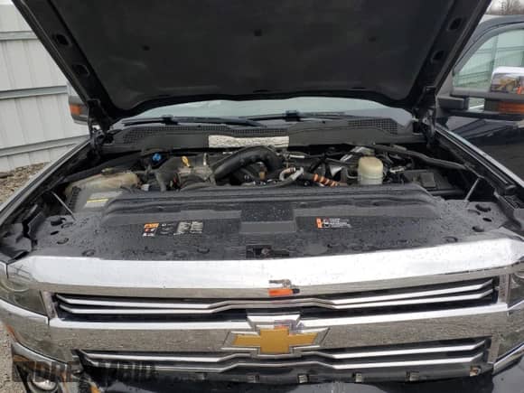 2016 Chevrolet Silverado 3500HD High Country с VIN 1GC4K1E81GF143756, выставлен на аукционе Copart как лот 83951974 с пробегом 107 319 миль миль и Списание • Salvage title. История ставок и продаж доступна на DreamBid. Изображение 11.