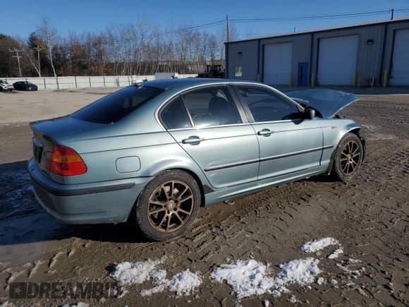 ✅ 2005 BMW 3 Series 330xi • VIN: WBAEW53445PN40110 • Lot: 86427714. Listed on Copart with 163,364 mi. Free auction sales archive from the USA and detailed vehicle history report at DreamBid. Image 3.