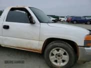 ✅ 2006 GMC Sierra 1500 Work Truck • VIN: 1GTEC14V66Z100214 • Лот: 59821015. Опубликован ранее на Copart с пробегом 168 724 миль. Бесплатный доступ к архиву аукционных продаж из США и подробный отчёт об истории автомобиля на DreamBid. Изображение 13.