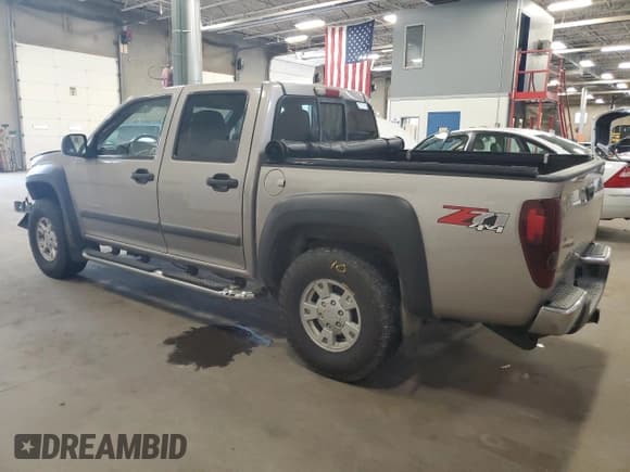 ✅ 2004 Chevrolet Colorado 1SE LS Z71 • VIN: 1GCDT136748170040 • Лот: 57567325. Опубликован ранее на Copart с пробегом 126 598 миль. Бесплатный доступ к архиву аукционных продаж из США и подробный отчёт об истории автомобиля на DreamBid. Изображение 2.