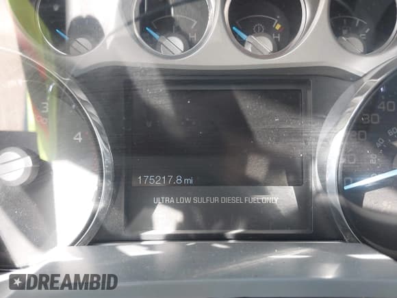 ✅ 2016 Ford F-250 Lariat • VIN: 1FT7W2BT4GED22962 • Lot: 42702252. Listed on IAAI with 175,217 mi. Free auction sales archive from the USA and detailed vehicle history report at DreamBid. Image 7.