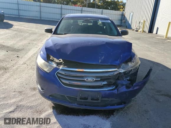 ✅ 2014 Ford Taurus SE • VIN: 1FAHP2D84EG107213 • Лот: 90599655. Опубликован ранее на Copart с пробегом 148 444 миль. Бесплатный доступ к архиву аукционных продаж из США и подробный отчёт об истории автомобиля на DreamBid. Изображение 5.