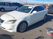 ✅ 2006 Lexus IS 250 • VIN: JTHCK262X65003736 • Lot: 43734535. Wystawiony na IAAI z przebiegiem 197 697 mil. Bezpłatny archiwum sprzedaży aukcyjnych z USA i szczegółowy raport historii pojazdu na DreamBid. Zdjęcie 2.