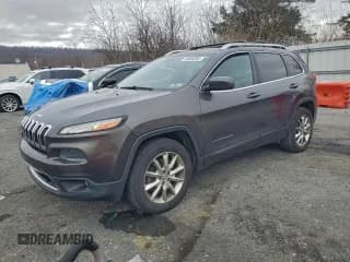 ✅ 2014 Jeep Cherokee Limited • VIN: 1C4PJMDB9EW159120 • Lot: 93985385. Wystawiony na Copart z przebiegiem 131 435 mil. Bezpłatny archiwum sprzedaży aukcyjnych z USA i szczegółowy raport historii pojazdu na DreamBid. Zdjęcie 1.