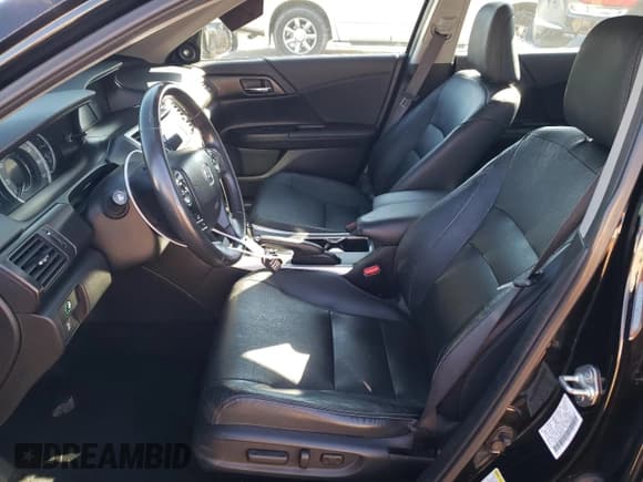 ✅ 2013 Honda Accord EX-L • VIN: 1HGCR3F80DA026536 • Лот: 87444075. Опубликован ранее на Copart с пробегом 199 276 миль. Бесплатный доступ к архиву аукционных продаж из США и подробный отчёт об истории автомобиля на DreamBid. Изображение 7.