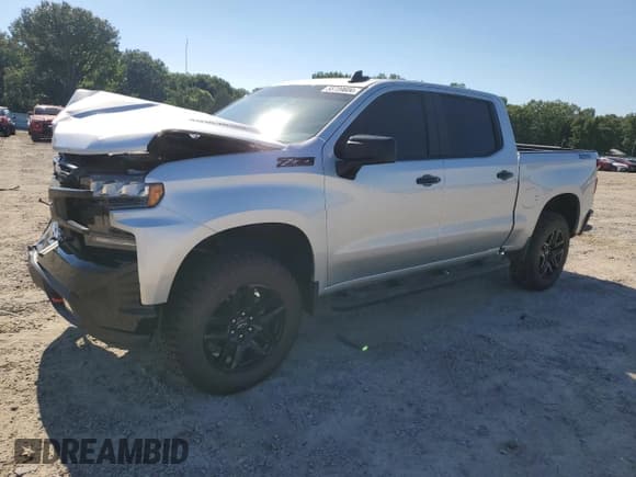✅ 2021 Chevrolet Silverado 1500 LT Trail Boss • VIN: 3GCPYFEL2MG423726 • Lot: 58709604. Wystawiony na Copart z przebiegiem 29 297 mil. Bezpłatny archiwum sprzedaży aukcyjnych z USA i szczegółowy raport historii pojazdu na DreamBid. Zdjęcie 1.