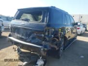 ✅ 2021 Ford Expedition King Ranch • VIN: 1FMJU1PT2MEA83904 • Lot: 42702972. Wystawiony na IAAI z przebiegiem 96 324 mil. Bezpłatny archiwum sprzedaży aukcyjnych z USA i szczegółowy raport historii pojazdu na DreamBid. Zdjęcie 4.