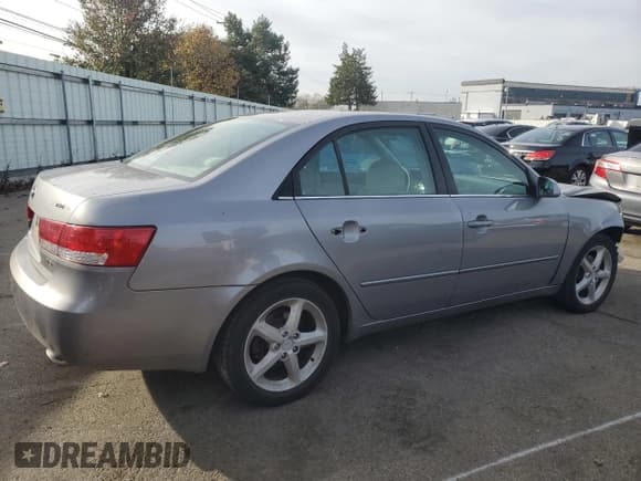 ✅ 2006 Hyundai Sonata GLS • VIN: 5NPEU46F46H122143 • Лот: 80512744. Опубликован ранее на Copart с пробегом 172 996 миль. Бесплатный доступ к архиву аукционных продаж из США и подробный отчёт об истории автомобиля на DreamBid. Изображение 3.
