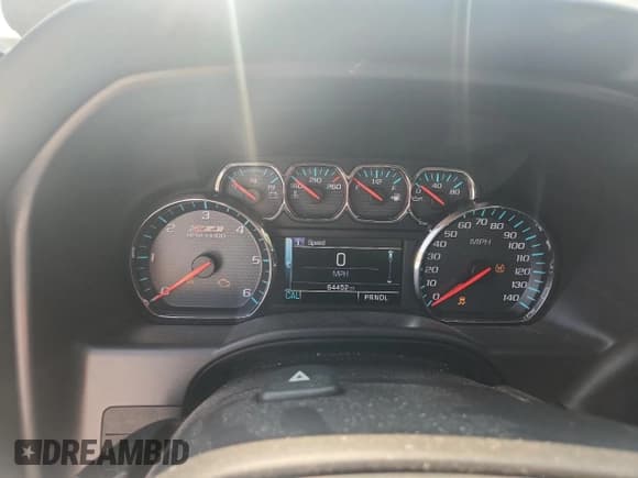 ✅ 2018 Chevrolet Silverado 1500 LT • VIN: 3GCUKREC9JG552340 • Lot: 81281355. Listed on Copart with 64,452 mi. Free auction sales archive from the USA and detailed vehicle history report at DreamBid. Image 9.