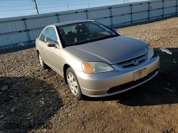 ✅ 2002 Honda Civic EX • VIN: 1HGEM22922L045249 • Лот: 91658255. Опубликован ранее на Copart с пробегом 150 683 миль. Бесплатный доступ к архиву аукционных продаж из США и подробный отчёт об истории автомобиля на DreamBid. Изображение 13.