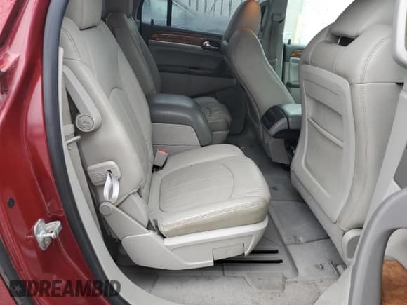 ✅ 2011 Buick Enclave CXL-2 • VIN: 5GAKRCED6BJ351392 • Lot: 89854415. Listed on Copart with 164,114 mi. Free auction sales archive from the USA and detailed vehicle history report at DreamBid. Image 11.