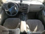 ✅ 1998 GMC Jimmy SLS • VIN: 1GKCS13W2W2511370 • Lot: 84048035. Listed on Copart with 162,613 mi. Free auction sales archive from the USA and detailed vehicle history report at DreamBid. Image 8.