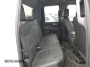 ✅ 2022 Chevrolet Silverado 2500HD • VIN: 1GB5YLE71NF335721 • Lot: 93628005. Wystawiony na Copart z przebiegiem 58 046 mil. Bezpłatny archiwum sprzedaży aukcyjnych z USA i szczegółowy raport historii pojazdu na DreamBid. Zdjęcie 10.