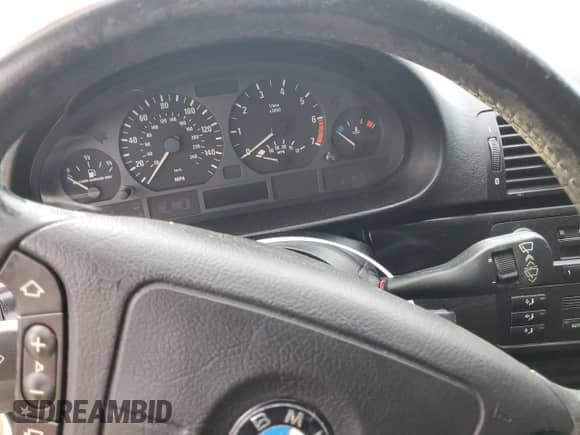 1999 BMW 3 Series 323i с VIN WBAAM3339XCD56665, выставлен на аукционе Copart как лот 82590554 с пробегом Не указан миль и Чистый • Clean title. История ставок и продаж доступна на DreamBid. Изображение 9.