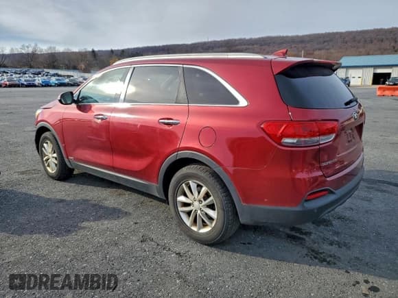 ✅ 2016 Kia Sorento LX • VIN: 5XYPGDA37GG146586 • Lot: 93884555. Listed on Copart with 193,540 mi. Free auction sales archive from the USA and detailed vehicle history report at DreamBid. Image 2.