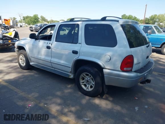 ✅ 2002 Dodge Durango • VIN: 1B4HS58Z32F148895 • Lot: 42407965. Listed on IAAI with 241,933 mi. Free auction sales archive from the USA and detailed vehicle history report at DreamBid. Image 3.