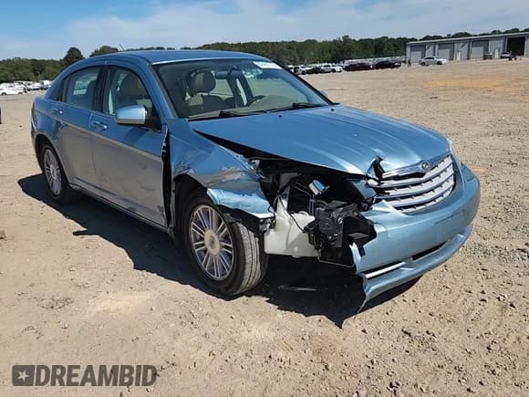 ✅ 2009 Chrysler Sebring Touring • VIN: 1C3LC56B29N563145 • Lot: 82407775. Listed on Copart with 66,995 mi. Free auction sales archive from the USA and detailed vehicle history report at DreamBid. Image 14.
