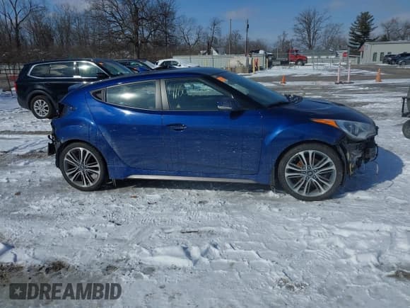 ✅ 2016 Hyundai Veloster Turbo Rally Edition • VIN: KMHTC6AE3GU253622 • Lot: 41609589. Wystawiony na IAAI z przebiegiem 180 019 mil. Bezpłatny archiwum sprzedaży aukcyjnych z USA i szczegółowy raport historii pojazdu na DreamBid. Zdjęcie 14.