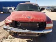 ✅ 2000 Dodge Dakota Sport • VIN: 1B7GL2AX1YS679788 • Lot: 84621604. Wystawiony na Copart z przebiegiem Nie podano. Bezpłatny archiwum sprzedaży aukcyjnych z USA i szczegółowy raport historii pojazdu na DreamBid. Zdjęcie 5.