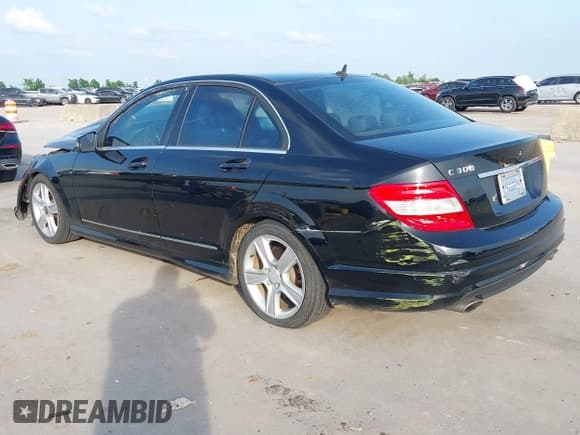 ✅ 2010 Mercedes-Benz C 300 Sport • VIN: WDDGF5EB0AR089818 • Lot: 42137800. Listed on IAAI with 167,642 mi. Free auction sales archive from the USA and detailed vehicle history report at DreamBid. Image 3.