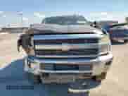 2015 Chevrolet Silverado 2500HD LTZ с VIN 1GC1KWE84FF104240, выставлен на аукционе Copart как лот 84268505 с пробегом 361 305 миль миль и Списание • Salvage title. История ставок и продаж доступна на DreamBid. Изображение 5.