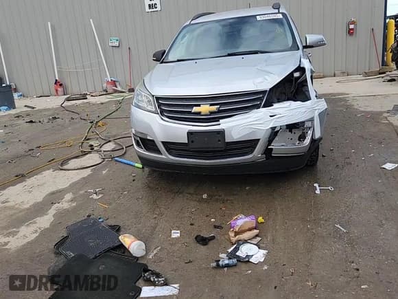 ✅ 2016 Chevrolet Traverse LT • VIN: 1GNKRGKD4GJ143780 • Lot: 93046595. Listed on Copart with 153,771 mi. Free auction sales archive from the USA and detailed vehicle history report at DreamBid. Image 14.