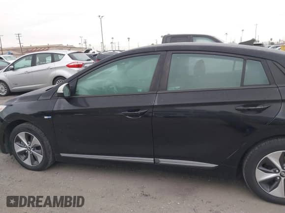 ✅ 2018 Hyundai Ioniq • VIN: KMHC75LH7JU023840 • Лот: 41680171. Размещён на IAAI с пробегом 75 160 миль миль. Получите бесплатный доступ к архиву аукционных продаж из США и посмотрите подробный отчёт об истории автомобиля на DreamBid. Изображение 14.