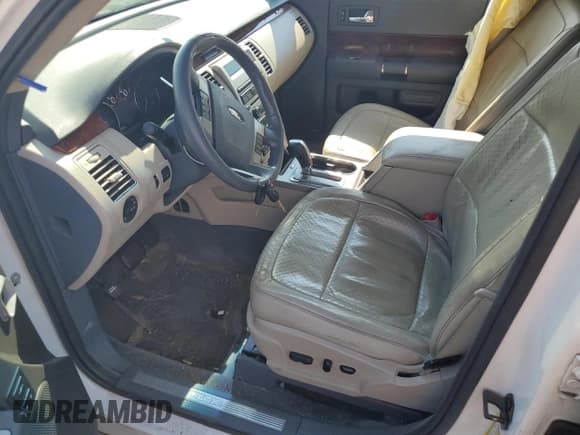 ✅ 2009 Ford Flex Limited • VIN: 2FMDK53C29BA12964 • Lot: 70270795. Listed on Copart with 161,233 mi. Free auction sales archive from the USA and detailed vehicle history report at DreamBid. Image 7.