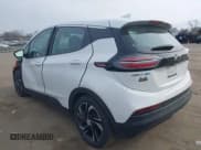✅ 2022 Chevrolet Bolt EV 2LT • VIN: 1G1FX6S01N4102325 • Lot: 41442480. Wystawiony na IAAI z przebiegiem 38 092 mil. Bezpłatny archiwum sprzedaży aukcyjnych z USA i szczegółowy raport historii pojazdu na DreamBid. Zdjęcie 3.