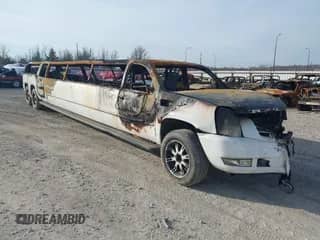 2008 Chevrolet Suburban LTZ with VIN 3GNFK16378G107296, listed as a IAAI auction lot 41180692 with Not provided miles and . Bid and sale history available at DreamBid. Image 1.